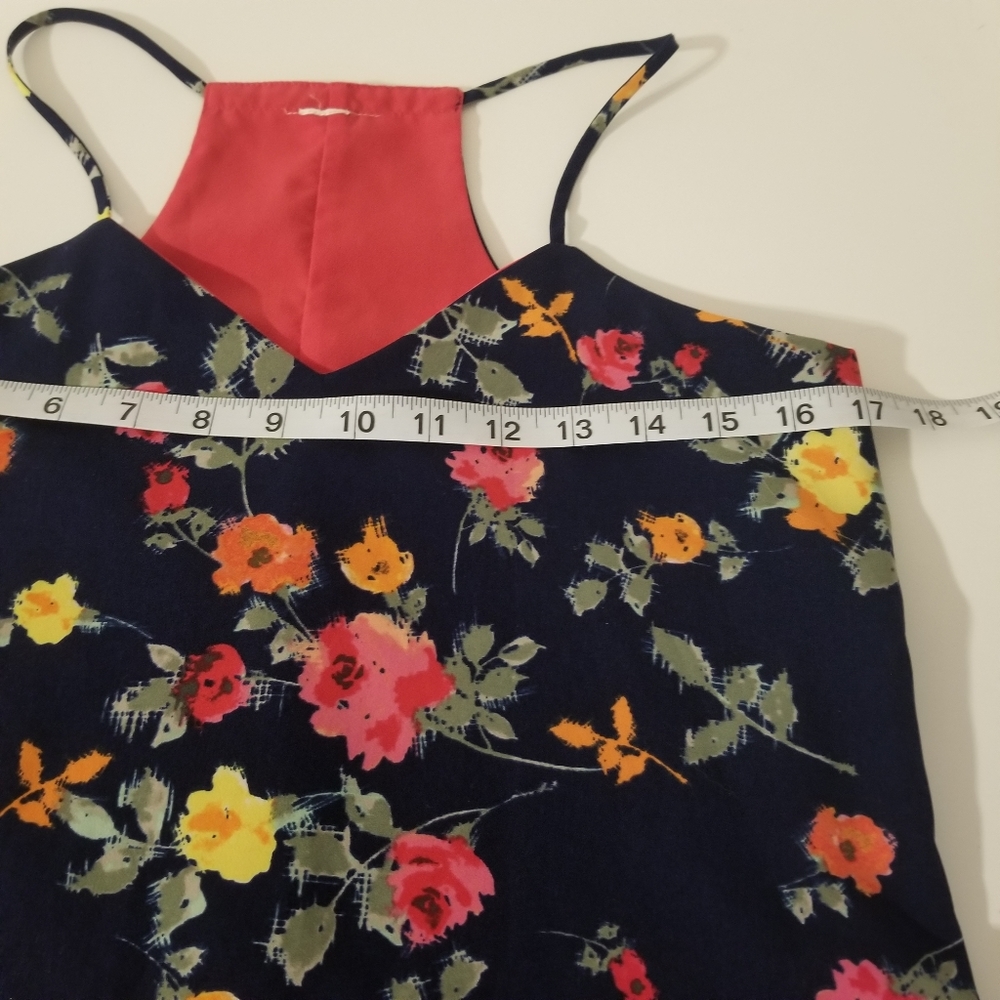 🕶️ Floral Tank Top Size Extra Small - Picture 5 of 5